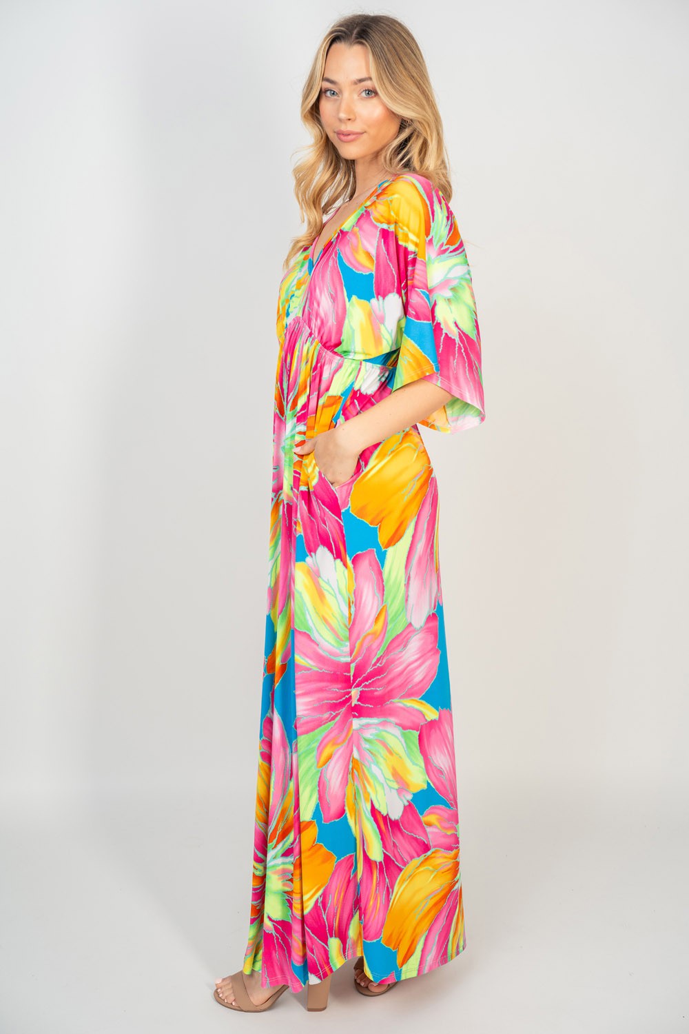 Maxi Dress with Pockets - Multicolor