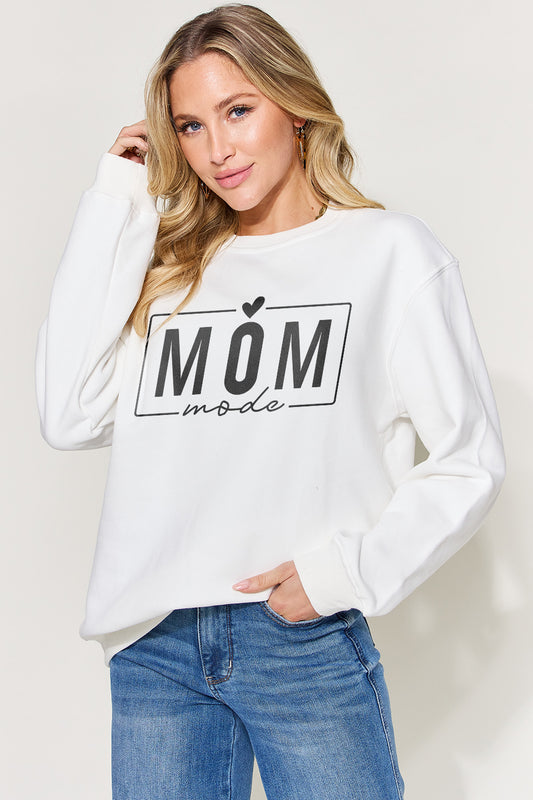 Mom Mode Graphic Long Sleeve Sweatshirt