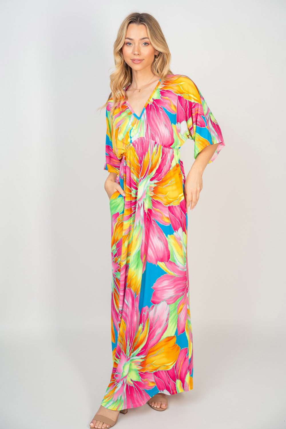 Maxi Dress with Pockets - Multicolor